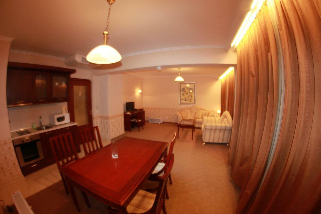 Downtown Bansko Resort ภายนอก รูปภาพ