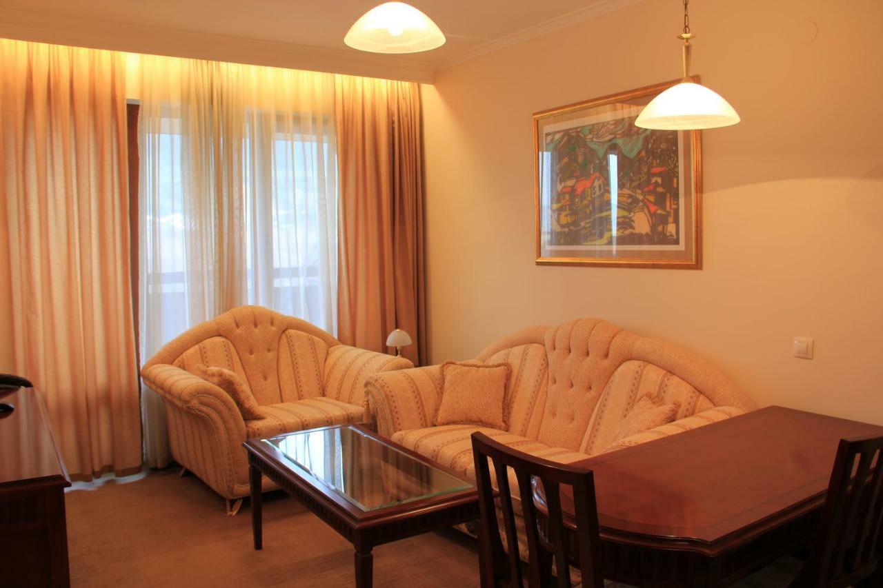 Downtown Bansko Resort ภายนอก รูปภาพ
